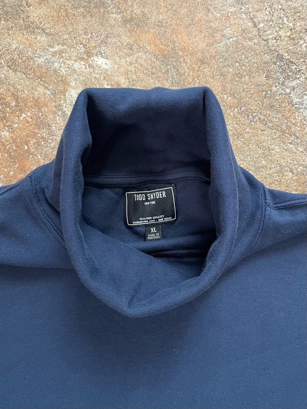 Todd Snyder Interlock Jersey Turtleneck in Navy - Picture 3 of 7